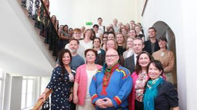 THE SÁMI AND THE INUIT